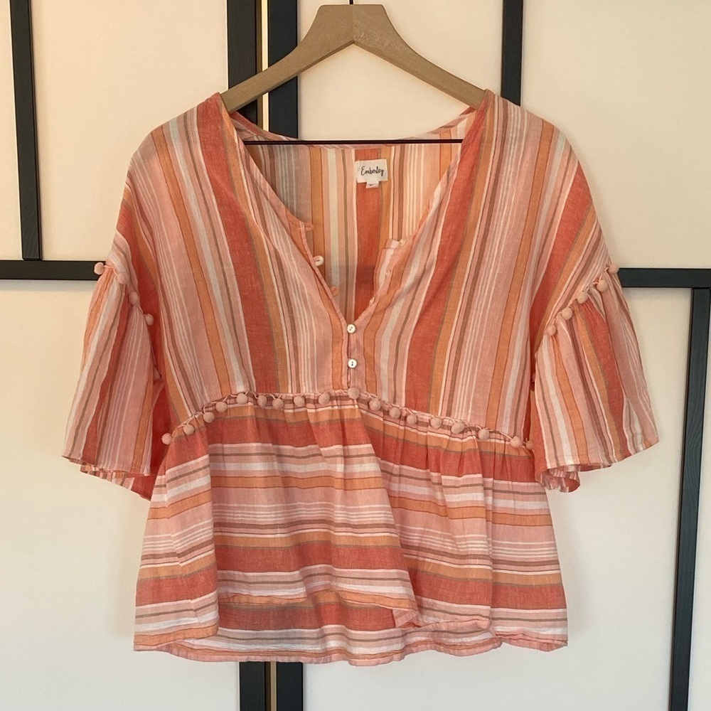 Emberley boho‎ Pom Poms top. 100% cotton. Medium